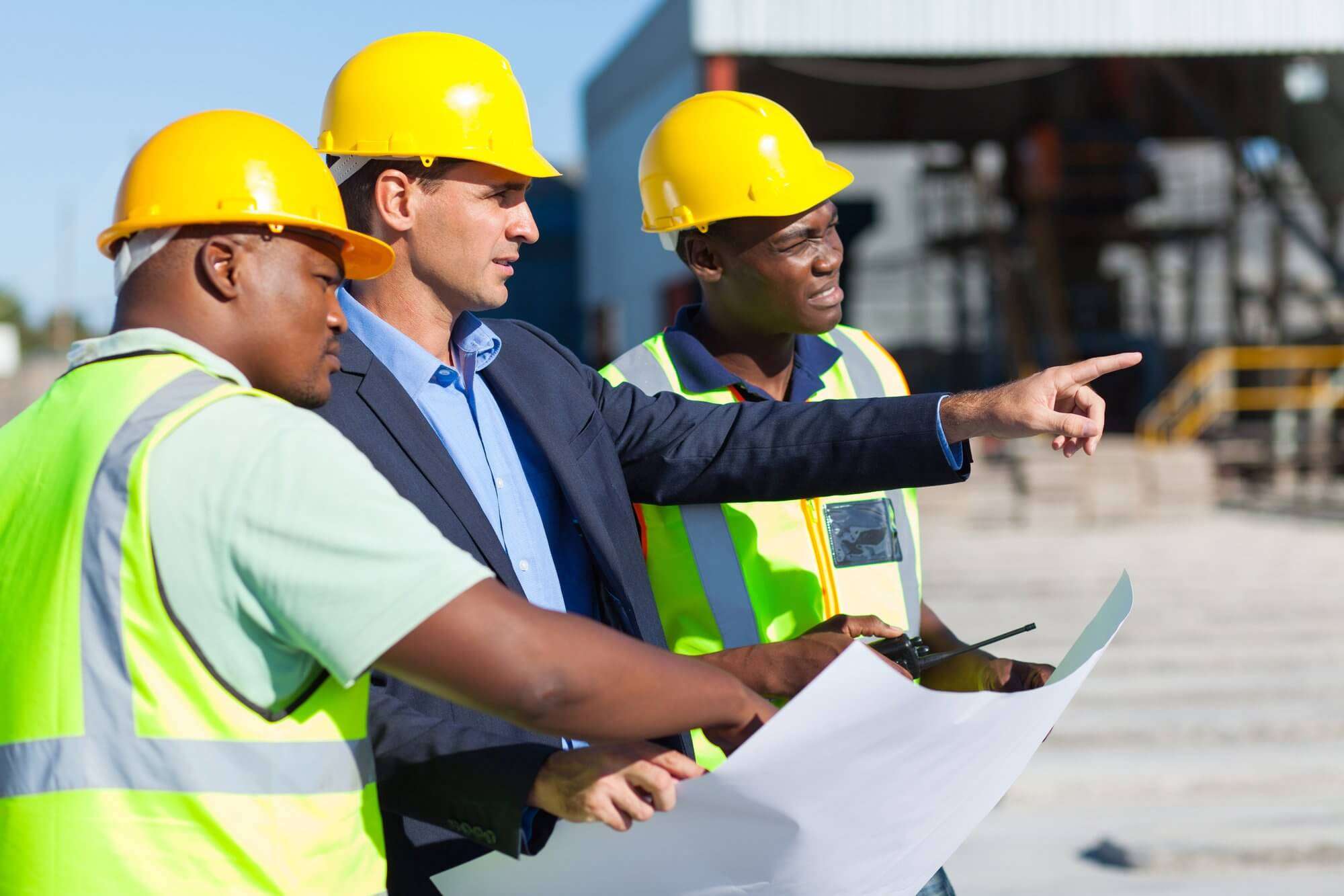What is a construction project manager